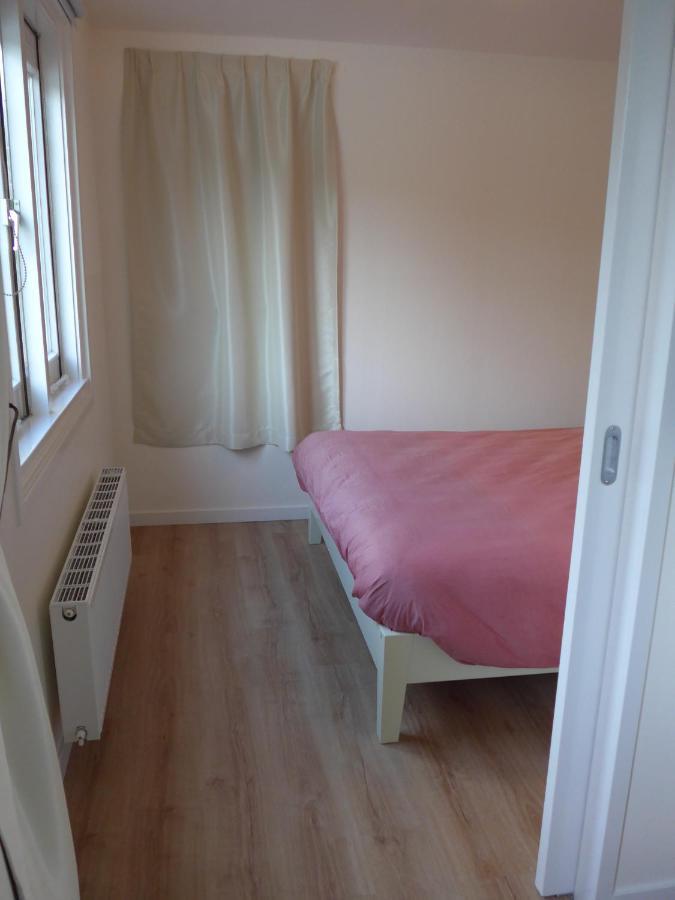 Houseboat In The Center, 5 Min Walk To Tropical Museum, Free Wifi! Apartment Amsterdam Exterior photo